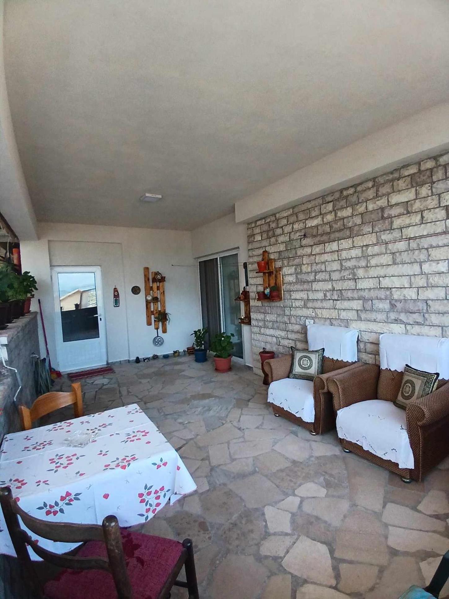 Eniguesthouse Gjirokastër 外观 照片